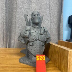 3D Printed Deadpool Statue